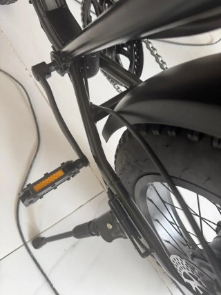 Bicicleta Eléctrica Fat Bike Negra