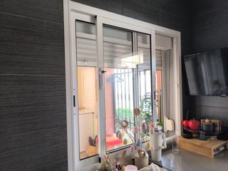 Ventanas y puertas, diversas medidas