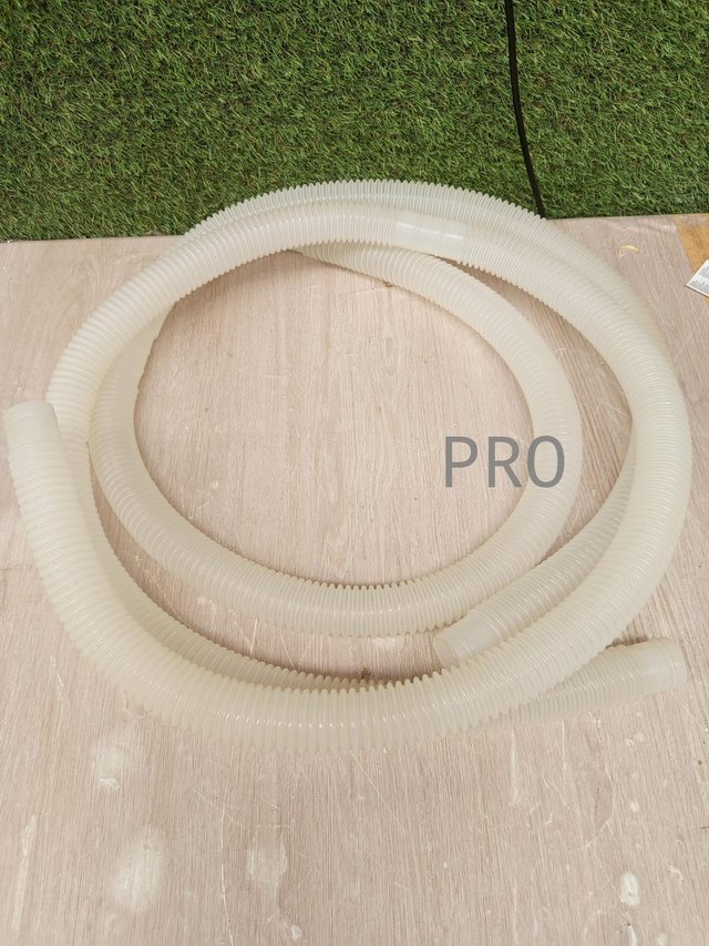 Bomba de filtro para piscina Bestway Flowclear modelo 58075.