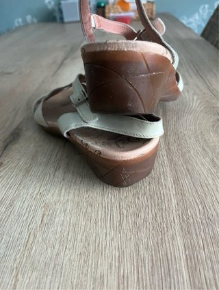 Sandalias Wonders Beige