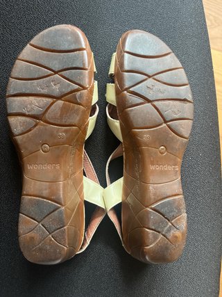 Sandalias Wonders Beige