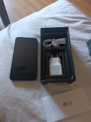 Teléfono LG K9 Negro LM-X210EM