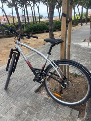 Bicicleta Híbrida Aluminio Decathlon