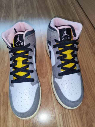 Jordan Air 1 Mid SE Zapatillas Nuevas