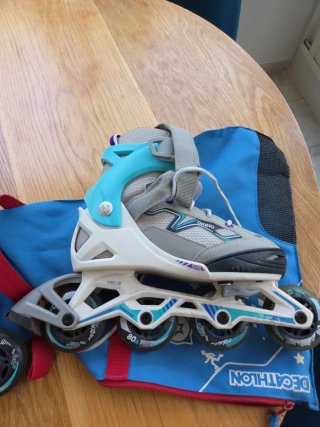 Patines Decathlon Talla 35-38 y bolsa