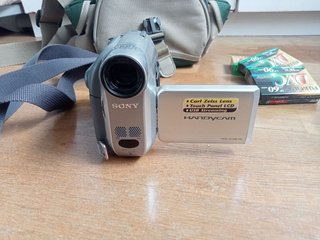 Videocámara Fujifilm con accesorios