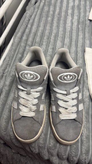 Deportivas Adidas Grises