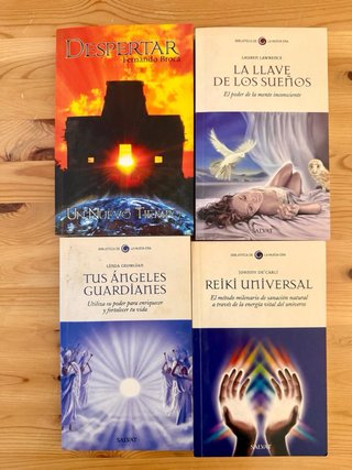 Pack de libros de autoayuda y espiritualidad.