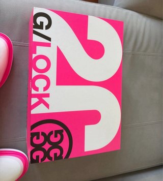 Zapatos de golf G/FORE blancos y rosas