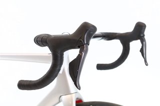 Bicicleta Cannondale SuperSix EVO 2 Di2 12V t.54 Reacondicionada