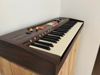 Casio CT-403 Casiotone Sintetizador 49 Teclas