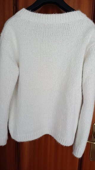 Jersey EASY WEAR cuello pico blanco Talla L