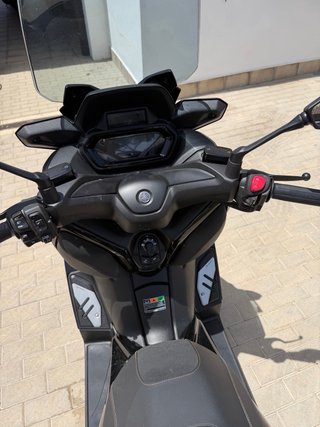 Yamaha XMAX Tech MAX 125 2024 Negra