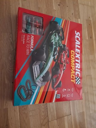 Scalextric Fórmula Race to Win