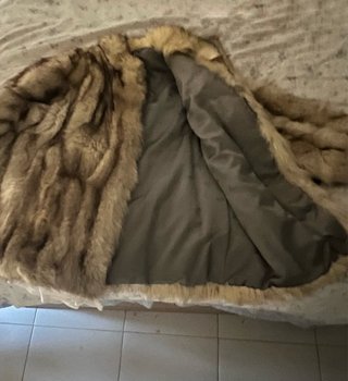 CHAQUETON ZORRO AUTÉNTICO DE PELETERIA-EXCELENTE.