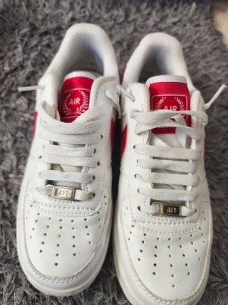 Nike Air Force 1 Blancas Rojas