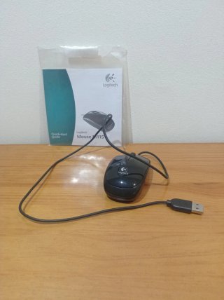 Ratón Logitech M115 Negro