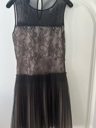 Vestido Mango transparencias encaje negro