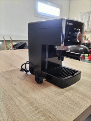 Cafetera Saeco Poemia Expreso