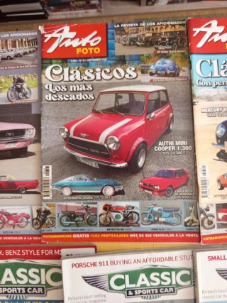 Revistas coches y motos clásicos