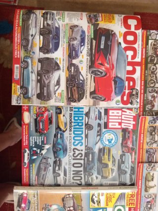Revistas coches y motos clásicos