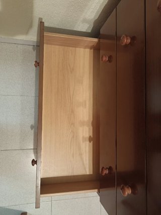 Cajonera de madera con 6 cajones