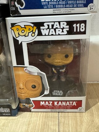Lote 6 Funkos: Star Wars, Marvel, Big Hero