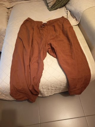 Lote 3 faldas y 1 pantalón Talla Xl