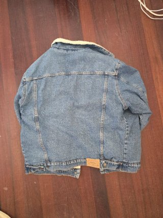 Cazadora vaquera Pull&Bear forrada