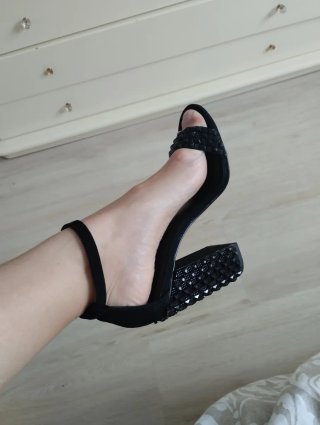 Sandalias piedras