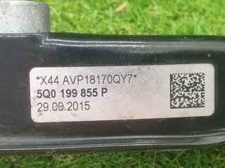 Soporte de la volkswagen 96655 5q0199855p golf vii