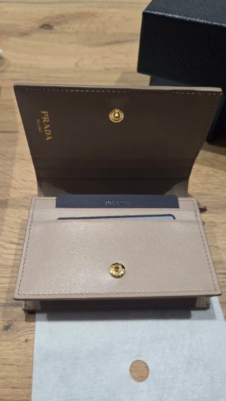 Cartera Prada Beige