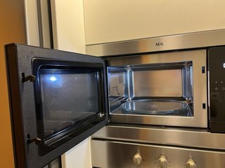 Microondas AEG MSB2547D-M