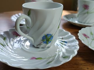 3 Tazas Espresso y 4 Platillos Haviland Florence