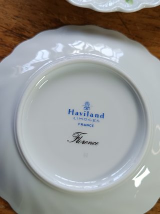 3 Tazas Espresso y 4 Platillos Haviland Florence