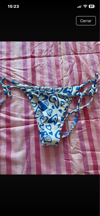 Braguita bikini con estampado de corazones