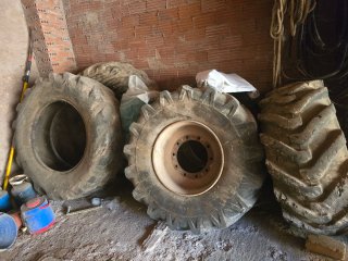 Ruedas gigantes para tractor