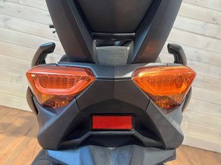 Yamaha X-MAX 300 TECH MAX