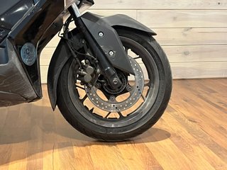 Yamaha X-MAX 300 TECH MAX