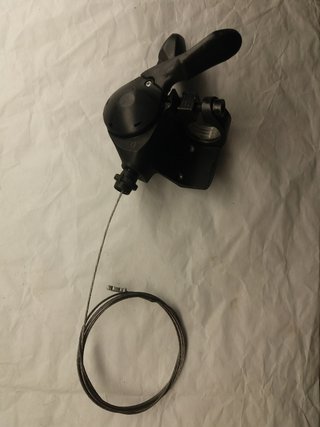 Maneta Shimano Alivio plato 3v