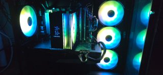 PC Ryzen 5 7500F 64GB DDR5 RX 6800 2TB SSD