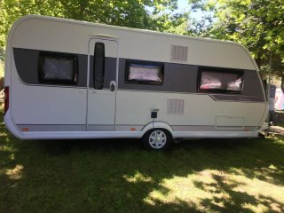 CARAVANA  HOBBY 495 PRESTIGE " NUEVA " + 750 KG