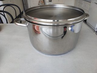 Olla Lacor Metal Plateada