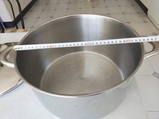Olla Lacor Metal Plateada