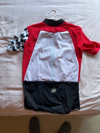 Maillot Ciclismo assos Rojo y Negro