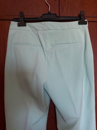 Traje Zara S/36 verde claro