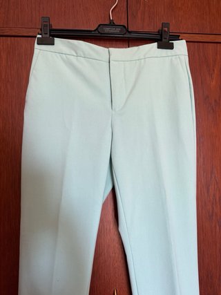 Traje Zara S/36 verde claro