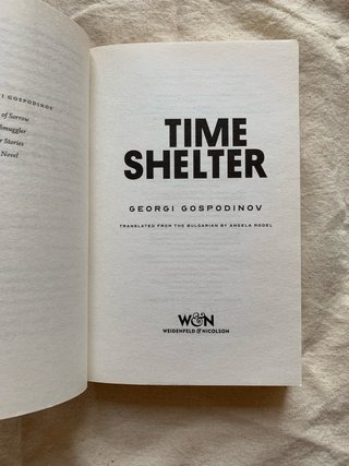 Libro en inglés: Time shelter.