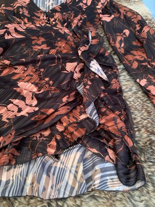 Vestido mini floral talla S
