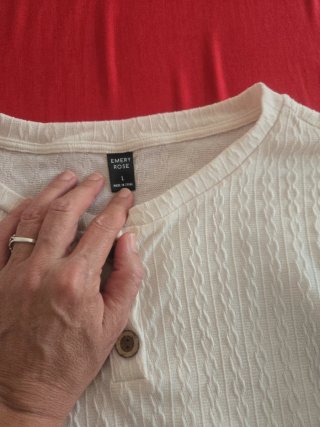 Jersey blanco roto manga larga